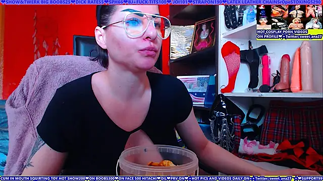 Snapshot of cuminmenowbbyx chatting on May 2026 02:24:02 PM cuminmenowbbyx online show from May 2026 02:24:02 PM