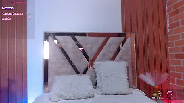 AGATHAA WHITE online show from January 2026 11:34:01 AM