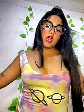 shayna all online show from January 2026 07:05:02 PM