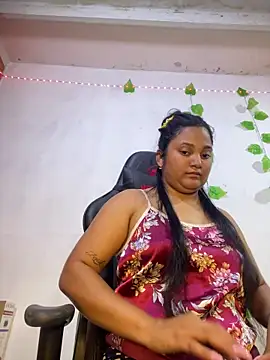 shayna all online show from May 2026 08:05:01 PM