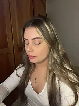 Miss valeriaa online show from February 2026 09:00:01 PM