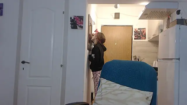 simyhvn online show from March 2025 05:11:01 AM