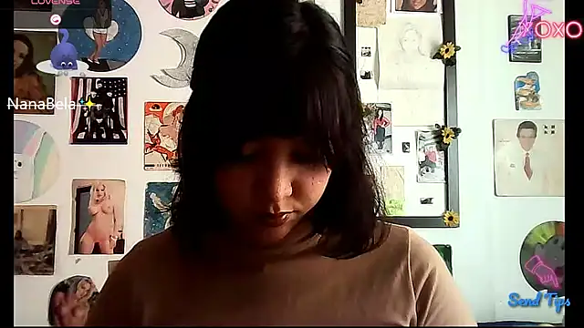 soynanabela28 online show from January 2025 07:00:02 PM