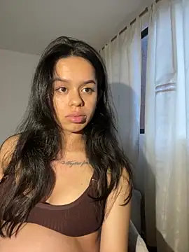 xlovelygirlx online show from October 2025 10:33:02 PM