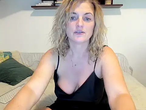 Jadore able online show from January 2025 07:28:01 AM