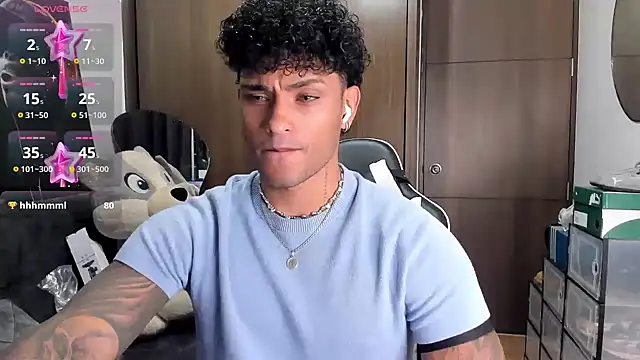 Alessandro Vanni online show from October 2025 01:20:02 AM