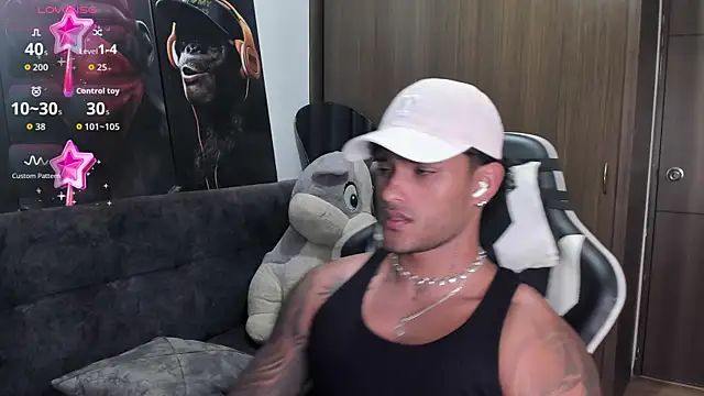 Alessandro Vanni online show from November 2025 01:38:01 AM