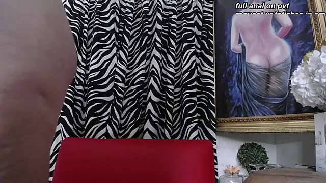 mia beatles online show from March 2026 04:21:01 PM