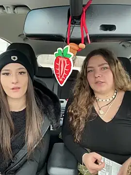 Snapshot of joanaelaa chatting on February 2025 12:00:01 PM joanaelaa online show from February 2025 12:00:01 PM