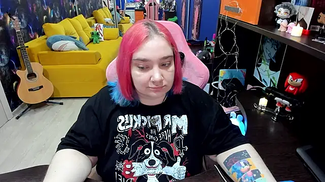 Softie Sofy online show from January 2025 02:22:02 AM