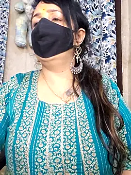 cute-tanvi online show from April 2026 12:49:01 PM