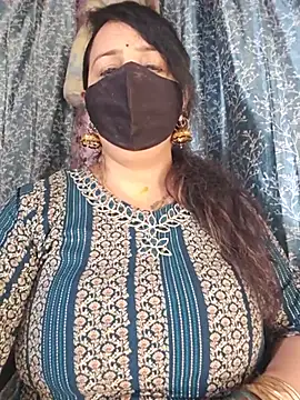 Snapshot of cute-tanvi chatting on June 2026 01:04:01 AM cute-tanvi online show from June 2026 01:04:01 AM
