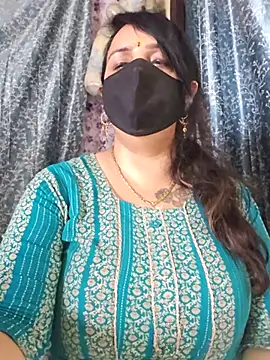 Snapshot of cute-tanvi chatting on July 2026 10:21:02 AM cute-tanvi online show from July 2026 10:21:02 AM
