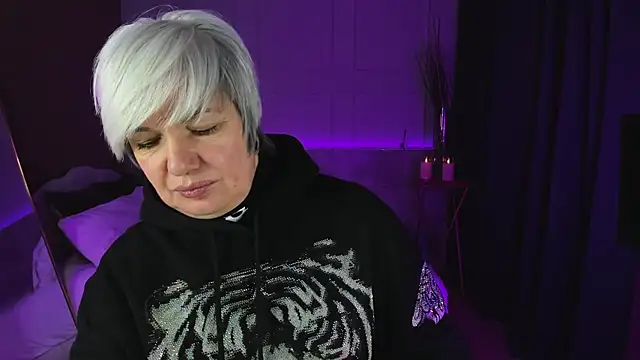 CarmenSoft online show from February 2025 08:47:02 PM