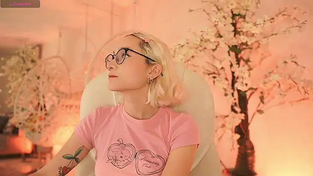 Snapshot of DalahiaRush chatting on February 2025 11:31:01 AM DalahiaRush online show from February 2025 11:31:01 AM