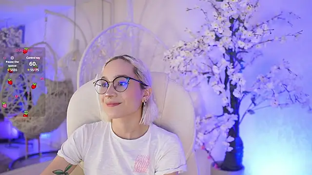 Snapshot of DalahiaRush chatting on February 2025 11:38:02 AM DalahiaRush online show from February 2025 11:38:02 AM