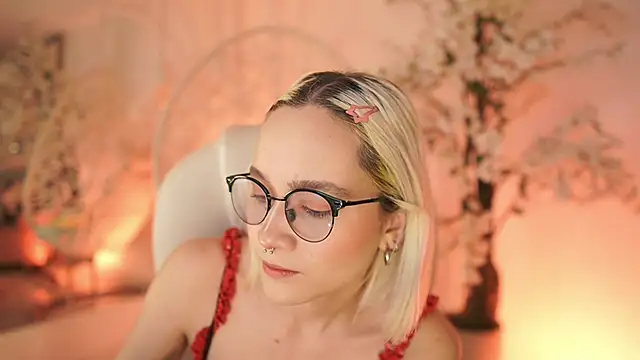 Snapshot of DalahiaRush chatting on February 2025 11:34:02 AM DalahiaRush online show from February 2025 11:34:02 AM