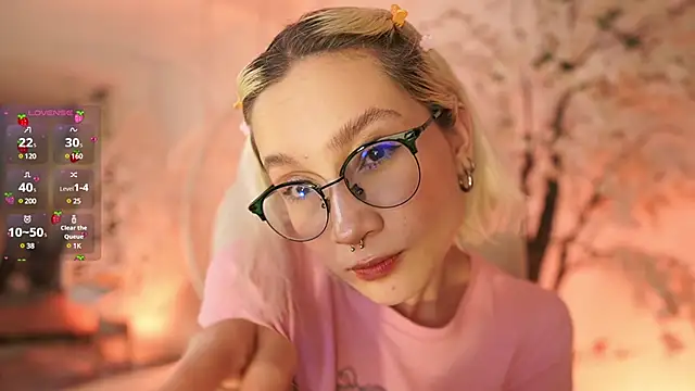 Snapshot of DalahiaRush chatting on February 2025 02:38:01 PM DalahiaRush online show from February 2025 02:38:01 PM