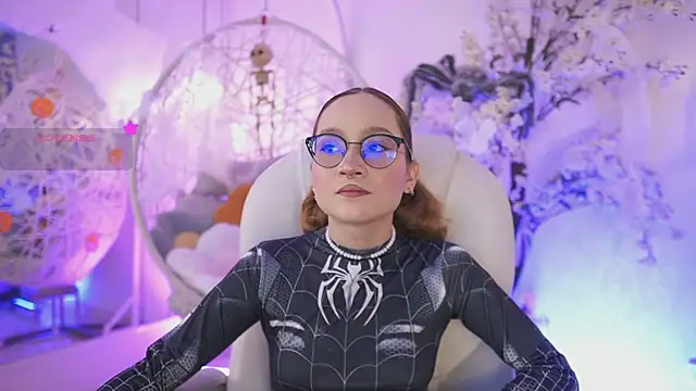 Snapshot of DalahiaRush chatting on October 2025 07:00:01 PM DalahiaRush online show from October 2025 07:00:01 PM