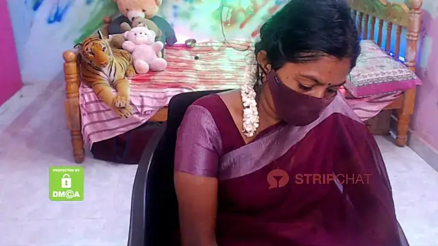 Snapshot of Novapol chatting on December 2024 05:20:02 PM Novapol online show from December 2024 05:20:02 PM