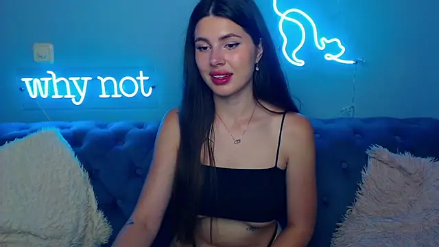 ViollinaLove online show from June 2026 04:51:02 AM