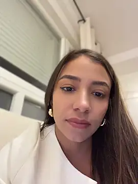 Snapshot of Hall_16 chatting on May 2026 09:22:02 PM Hall 16 online show from May 2026 09:22:02 PM