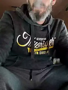 207RCCam online show from January 2025 04:29:02 PM