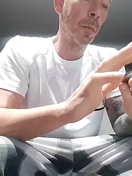 207RCCam online show from September 2025 04:23:01 AM