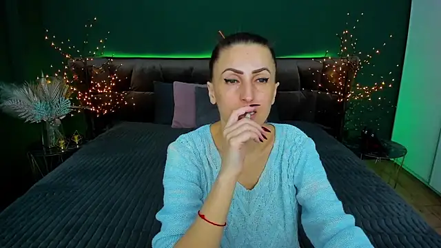 Rebecca Diamond online show from February 2025 06:44:02 AM