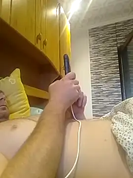 Rolandxxxr online show from November 2025 01:23:01 PM