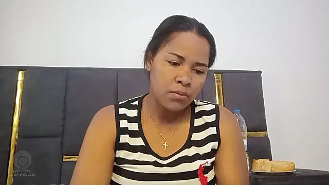 Snapshot of aleixane chatting on December 2025 05:14:01 AM aleixane online show from December 2025 05:14:01 AM