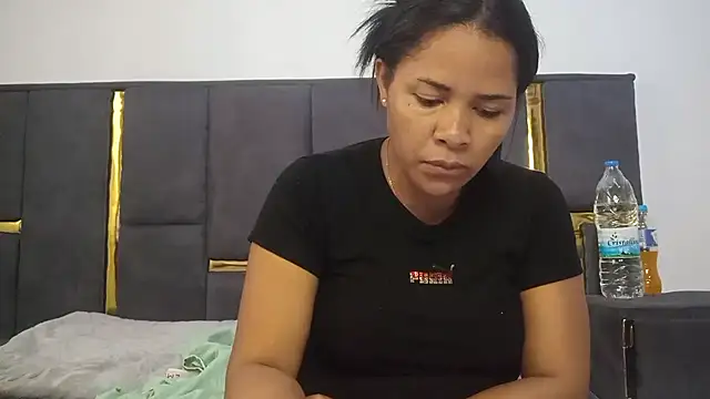 Snapshot of aleixane chatting on January 2026 02:00:02 PM aleixane online show from January 2026 02:00:02 PM