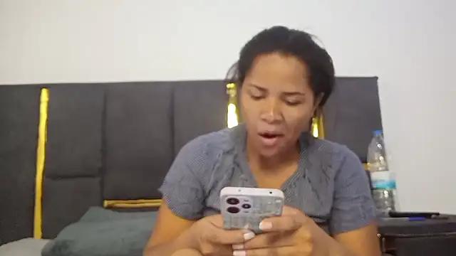 Snapshot of aleixane chatting on January 2026 07:24:02 AM aleixane online show from January 2026 07:24:02 AM