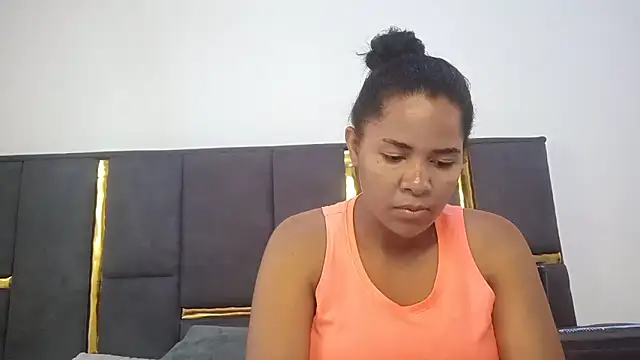 Snapshot of aleixane chatting on February 2026 07:47:01 AM aleixane online show from February 2026 07:47:01 AM