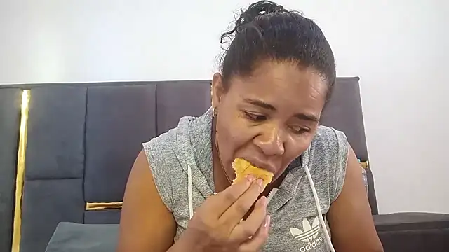 Snapshot of aleixane chatting on March 2026 05:09:02 AM aleixane online show from March 2026 05:09:02 AM