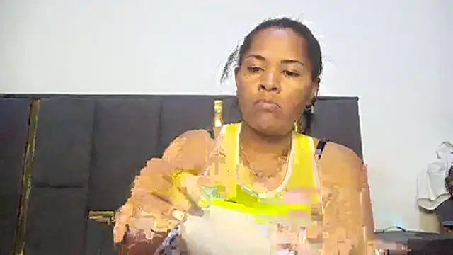 Snapshot of aleixane chatting on July 2026 05:23:02 PM aleixane online show from July 2026 05:23:02 PM