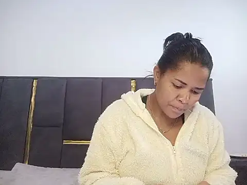 Snapshot of aleixane chatting on July 2026 07:12:01 AM aleixane online show from July 2026 07:12:01 AM
