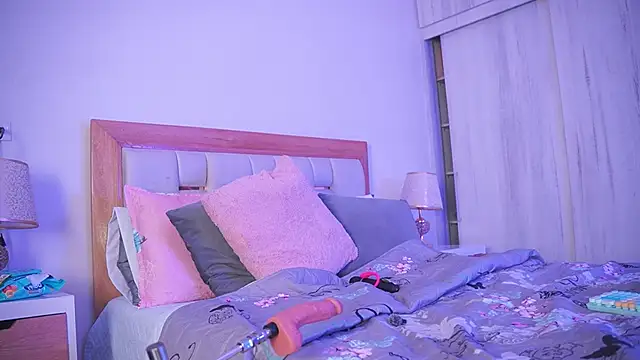 Snapshot of elena_mature chatting on September 2025 10:06:01 AM elena mature online show from September 2025 10:06:01 AM