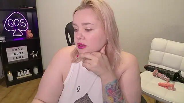 MargotGrey online show from June 2026 08:05:02 AM