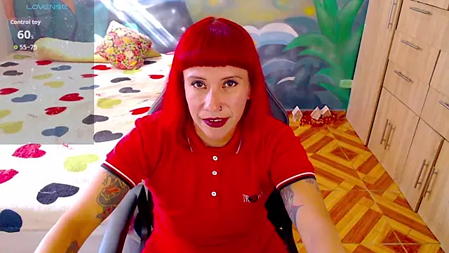 Eimy lorens online show from December 2025 07:32:01 PM