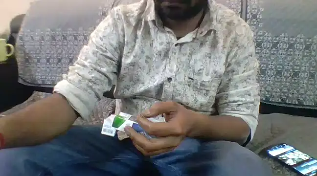 Snapshot of redvelvet_4 chatting on February 2025 03:51:02 PM redvelvet 4 online show from February 2025 03:51:02 PM