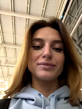 -AngelAri- online show from October 2025 09:04:02 PM