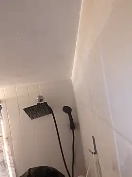 JadaSkyy online show from December 2025 05:11:02 PM