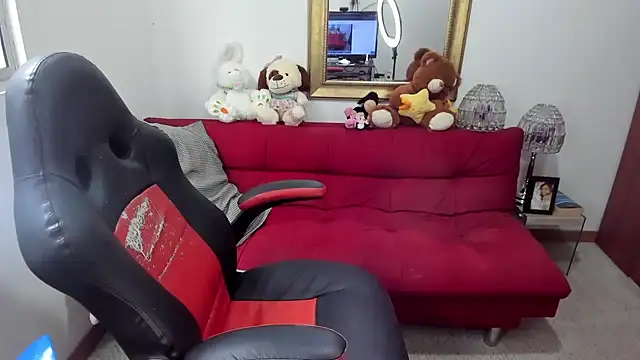 NicolettColin online show from December 2024 07:26:02 PM