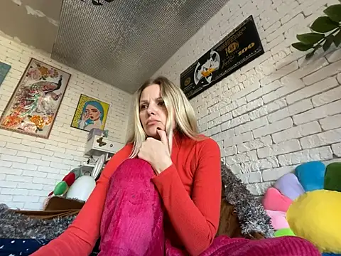 Angel girllovemy online show from February 2025 11:22:01 AM