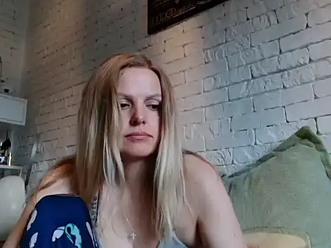 Angel girllovemy online show from October 2025 08:28:01 AM