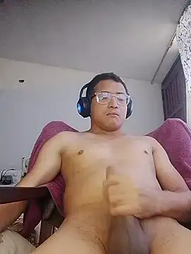 Snapshot of Mghty-cockl88 chatting on December 2025 03:17:02 PM Mghty-cockl88 online show from December 2025 03:17:02 PM