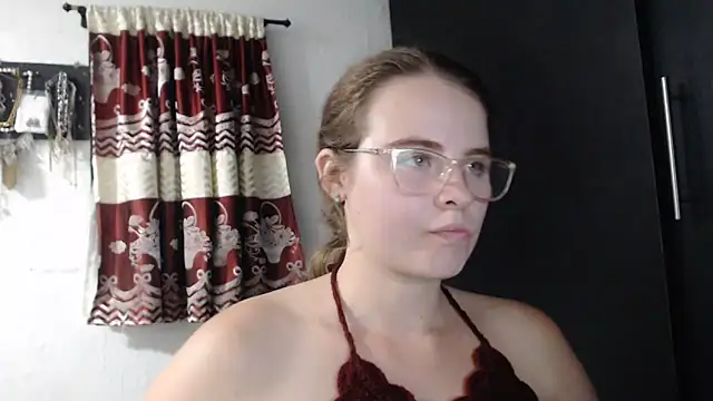 HellenMiyer1111 online show from October 2025 08:20:01 PM