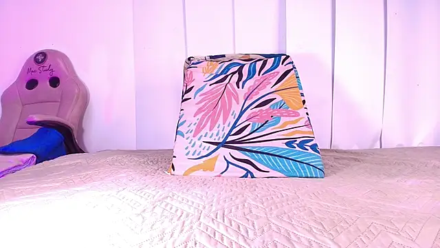 raven lilith  online show from October 2025 03:12:02 AM