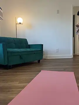 mochamimi online show from October 2025 01:32:01 PM